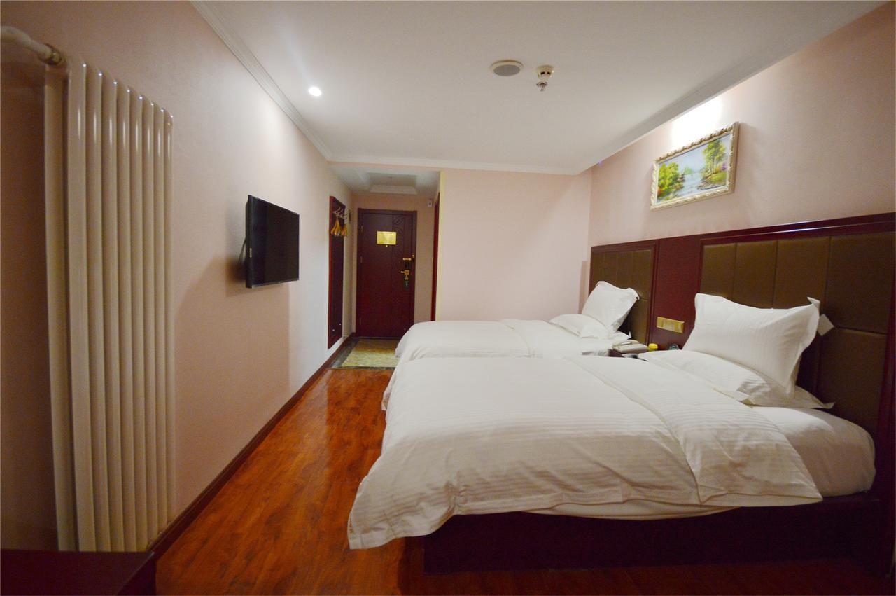 Greentree Alliance Shandong Qingdao Huangdao Zhangyanshan Road Zhongyang Hotel Kültér fotó